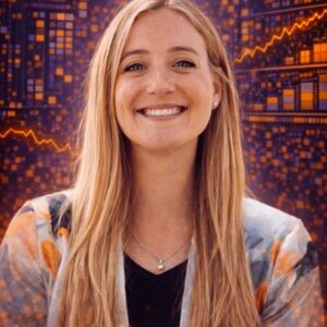 Editor Charlotte Vis